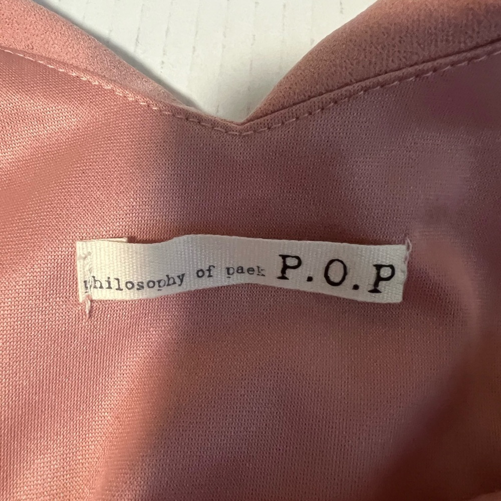 Elegant Women's Off-Shoulder Blouse - Dusty Pink - Picture 2 of 2